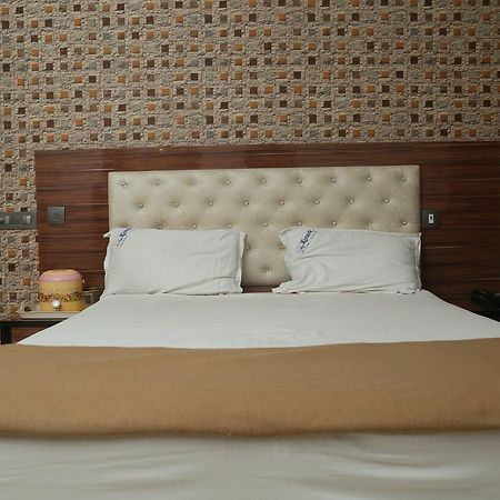 Konark Lodge Visakhapatnam Ngoại thất bức ảnh
