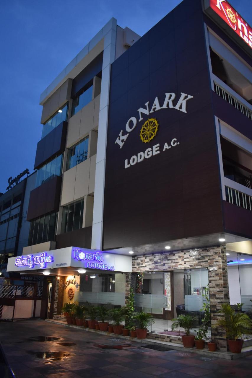 Konark Lodge Visakhapatnam Ngoại thất bức ảnh